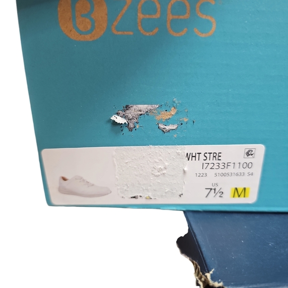 NWOT BzeesTime Square Women's Slip-Ons Size 7.5 - Picture 7 of 8